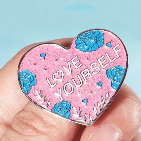 BTS LOVE YOURSELF INSPIRED PIN - Picture 1 of 4